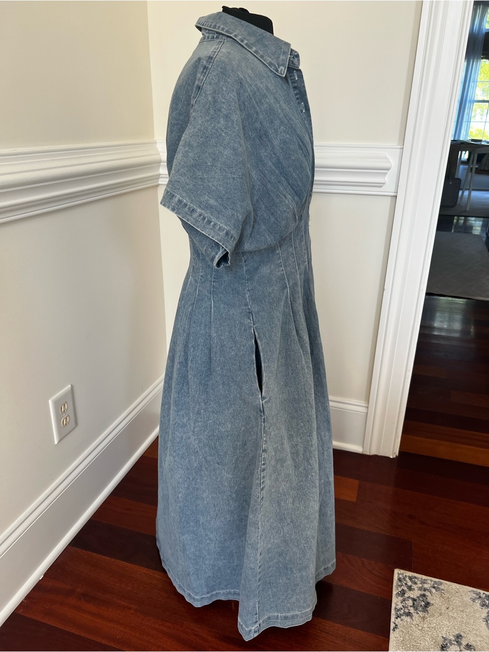 Button-Front Washed Denim Midi Dress in Faded Blue - Picture 3 of 7